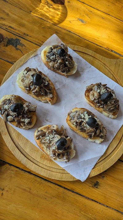 The Yard Restro image 5