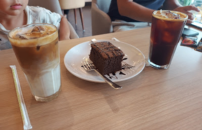 Himalayan Java Coffee - Airport image 2