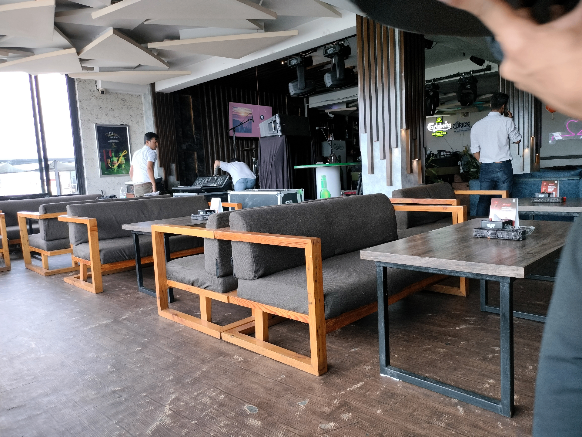 Cityscape Lounge and Bar image 2