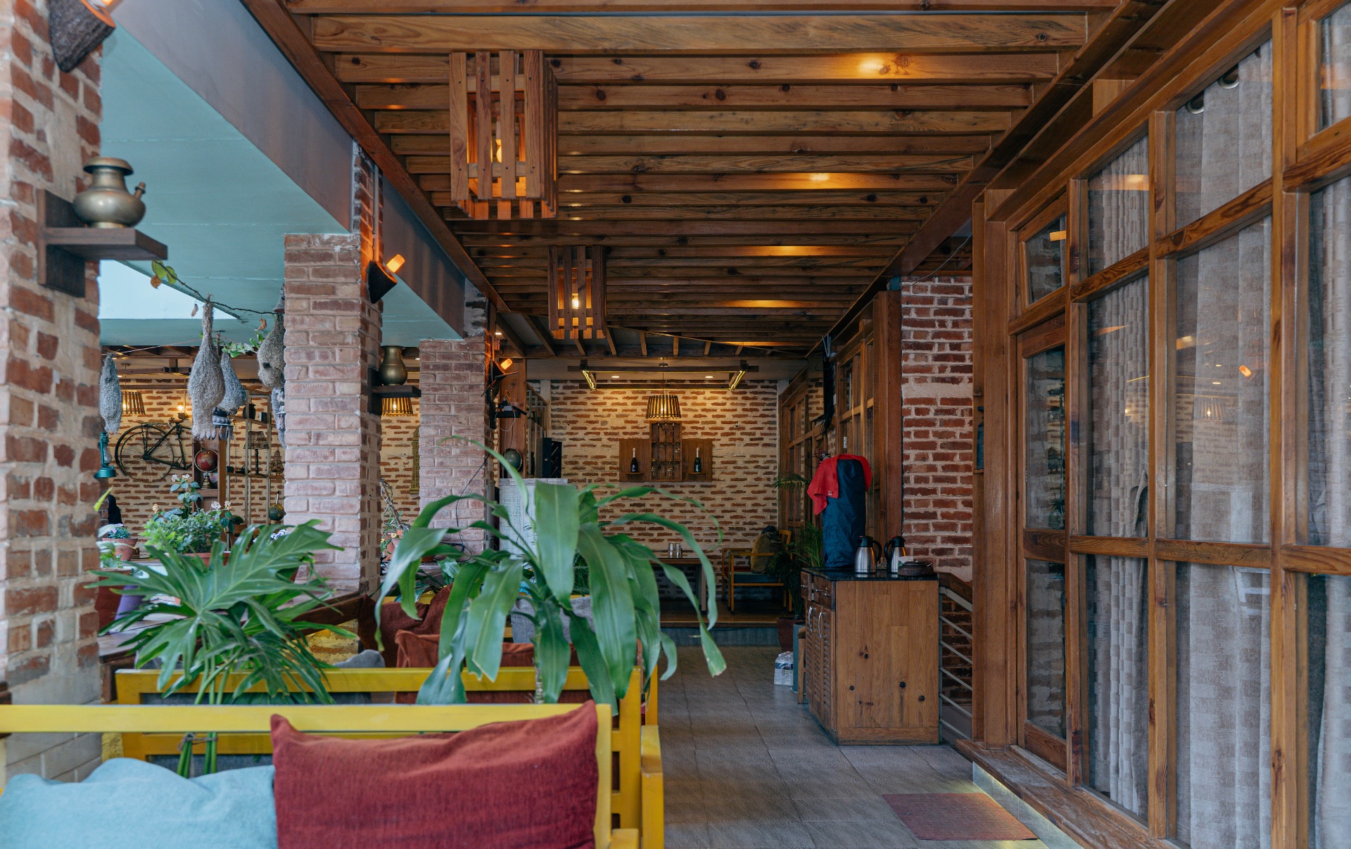 Bardali Restro & Meetings image 3