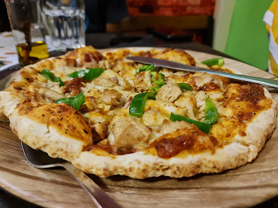 Vista Cafe Restaurant & Bar image 4