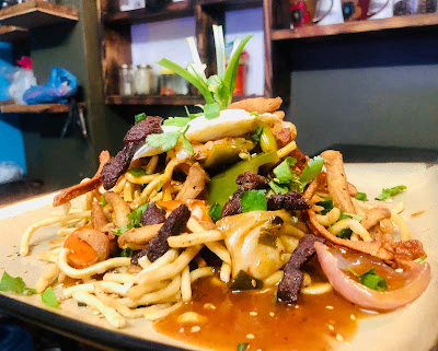 House Of Glory - Art & Gallery Chya Pasa च्या पस: image 3