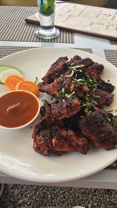 Wags N. Tails Cafe and Restaurant image 3