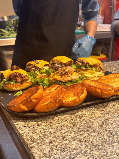 Smashing Burger image 4