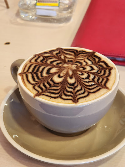 Oppazz Coffee Bar image 2