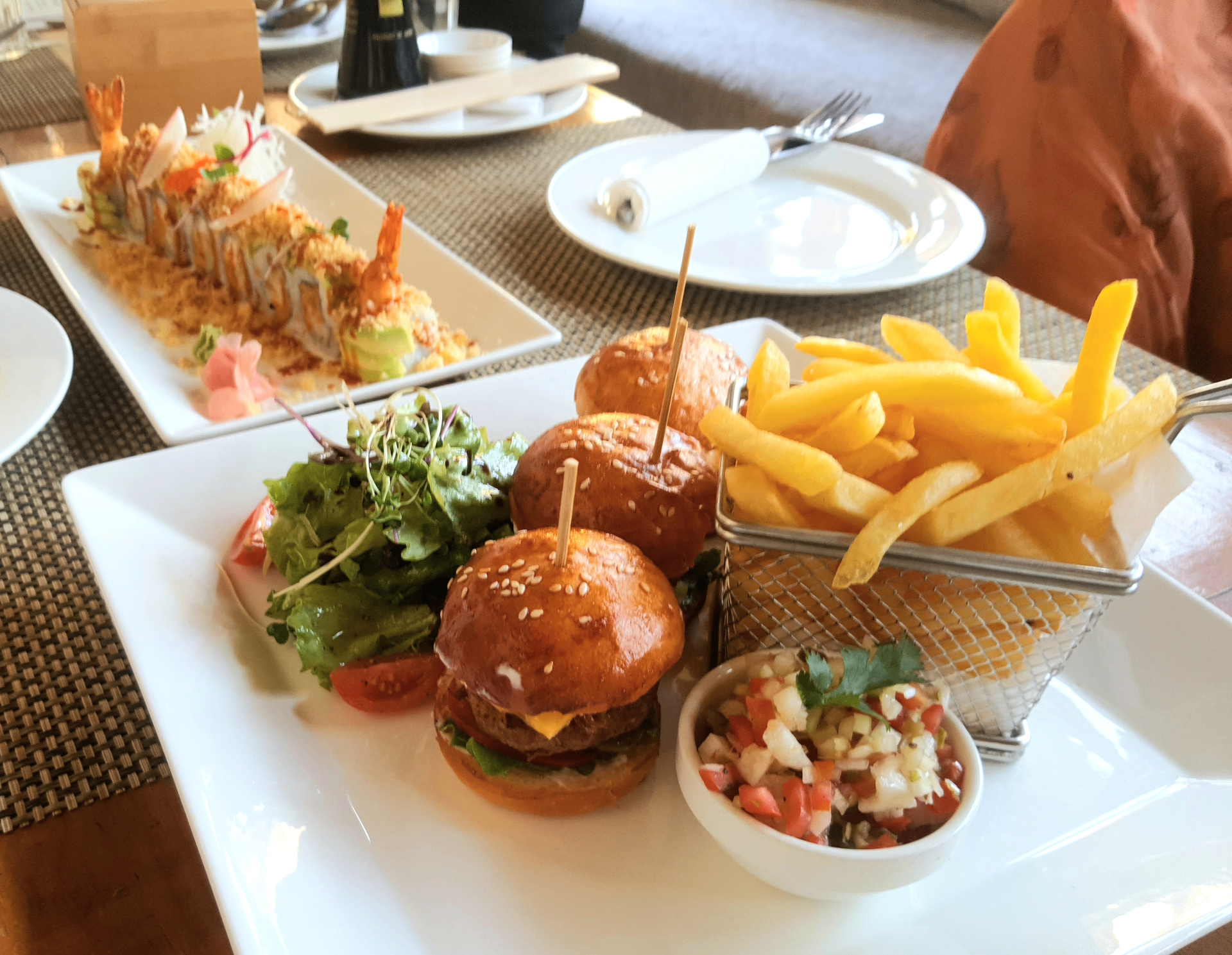 Aqua by Karma - Cocktail Bar image 5