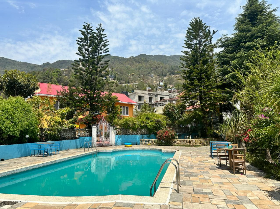 Alpine praise  image 2