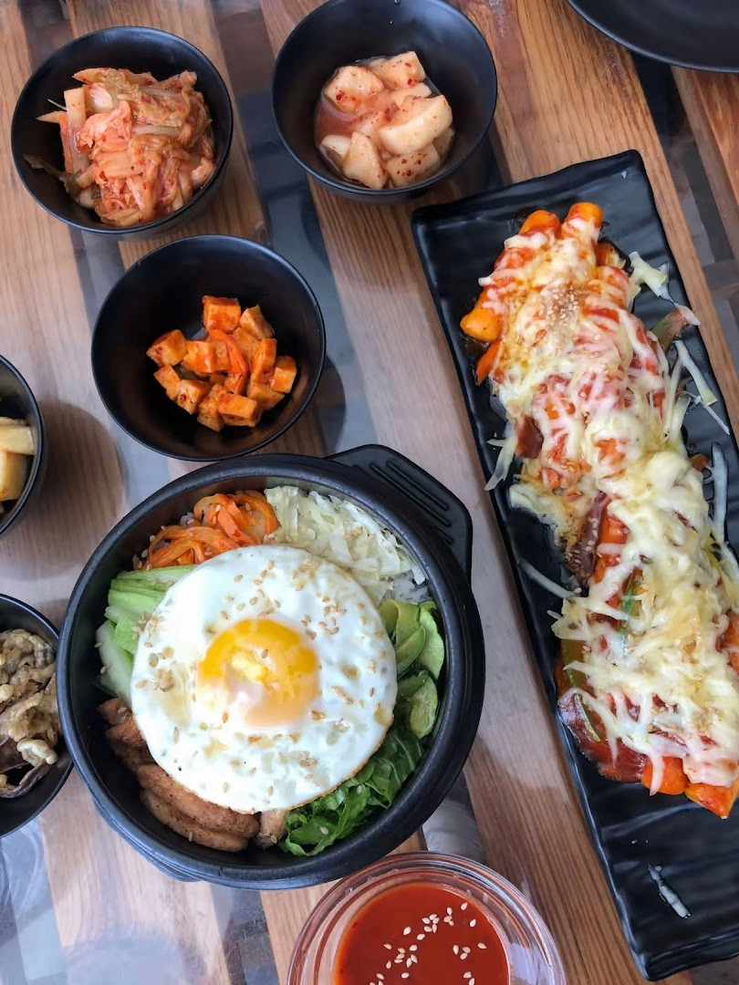 Everest Arirang Korean restaurant image 2