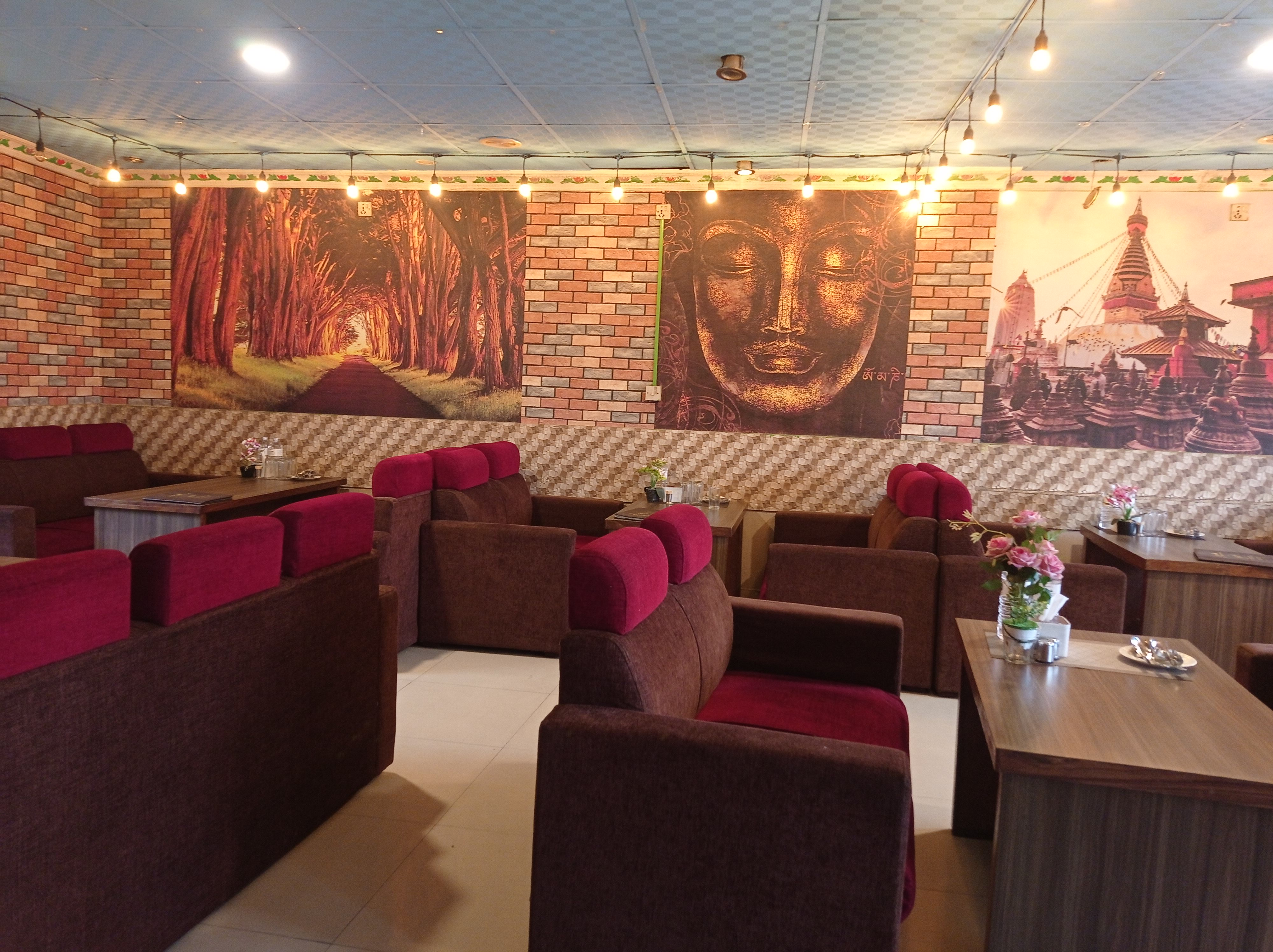 Aone Cafe & Party Palace image 2