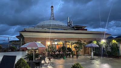 Saba Cliff Restaurant & Bar image 1