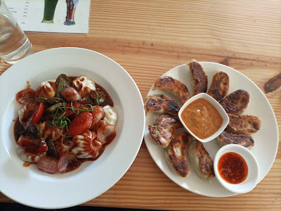 Ouzo Cafe And Restaurant image 2