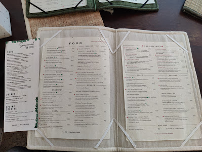 Salon de Kathmandu Cafe & Bistro menu 1