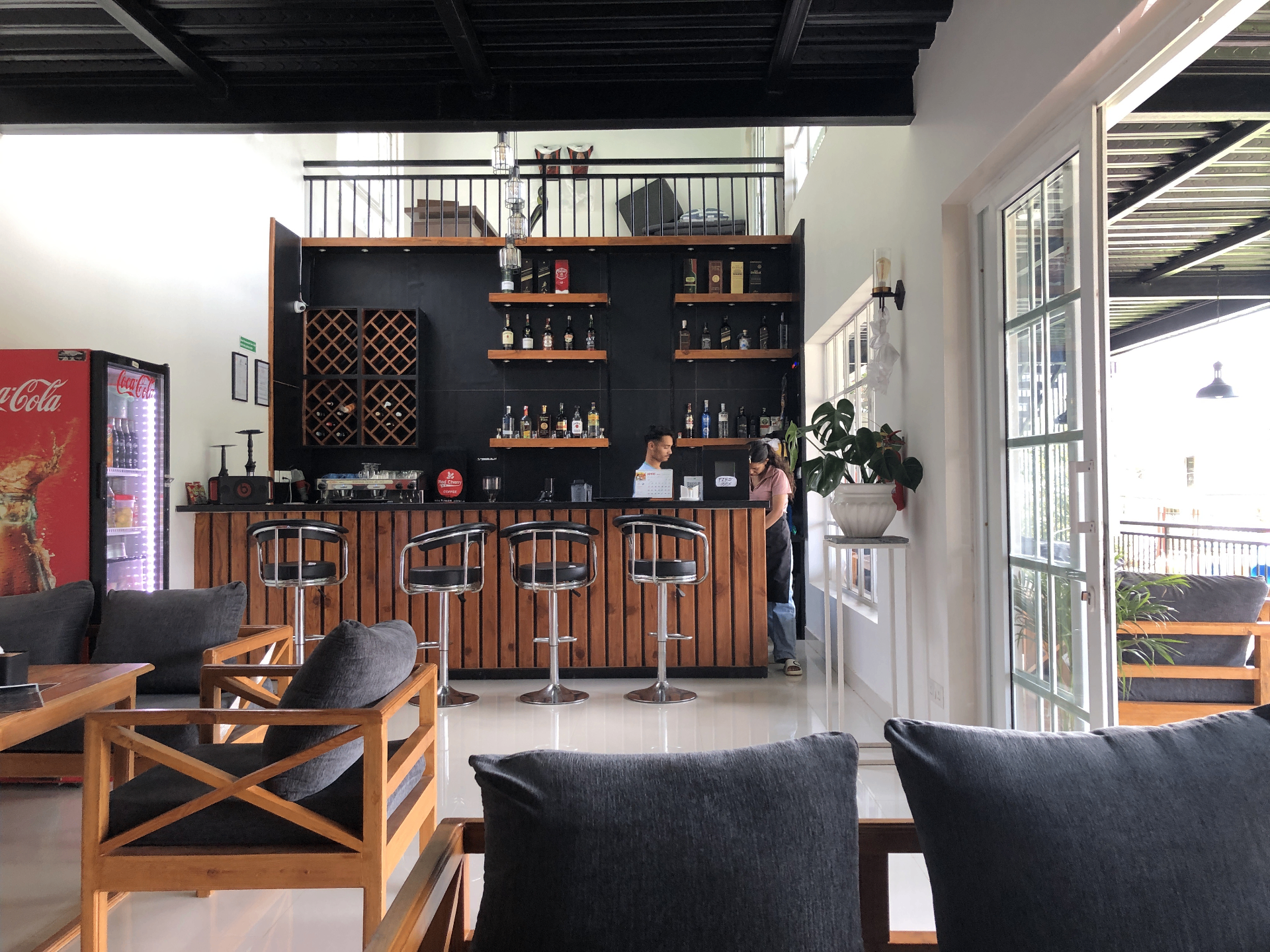 The Deck Restaurant & Bar image 1