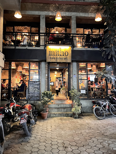 Mitho Cafe Restro image 1