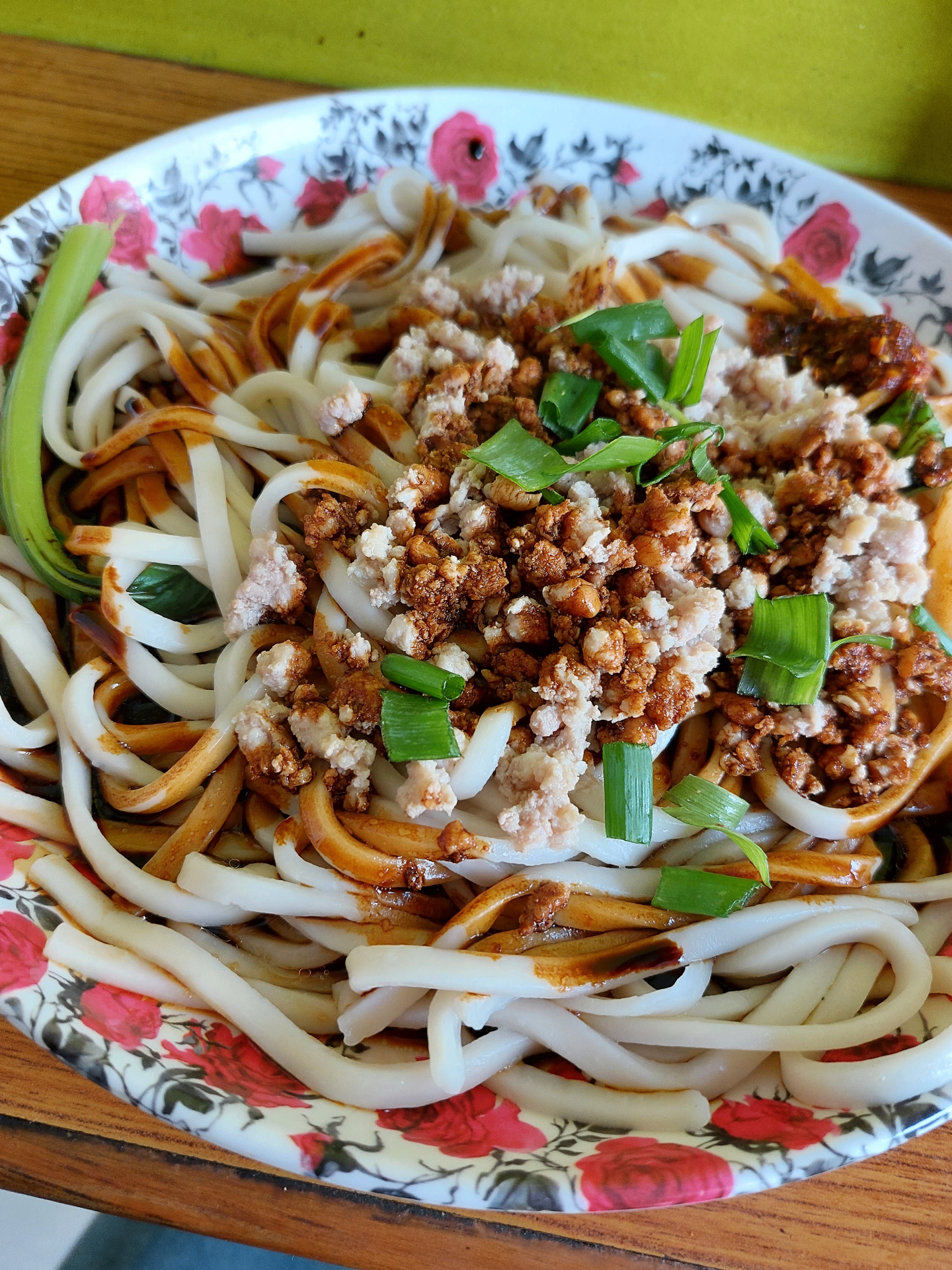 SBM Noodles & Laphing Center image 3