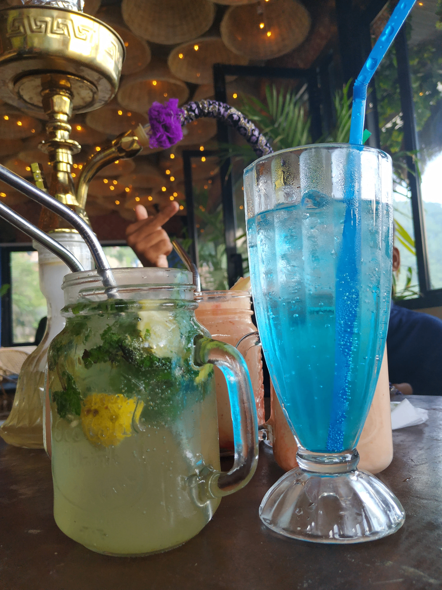 Tropical Rest image 5