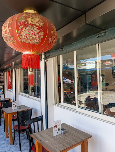 Dragon Express Asian Eatery image 2