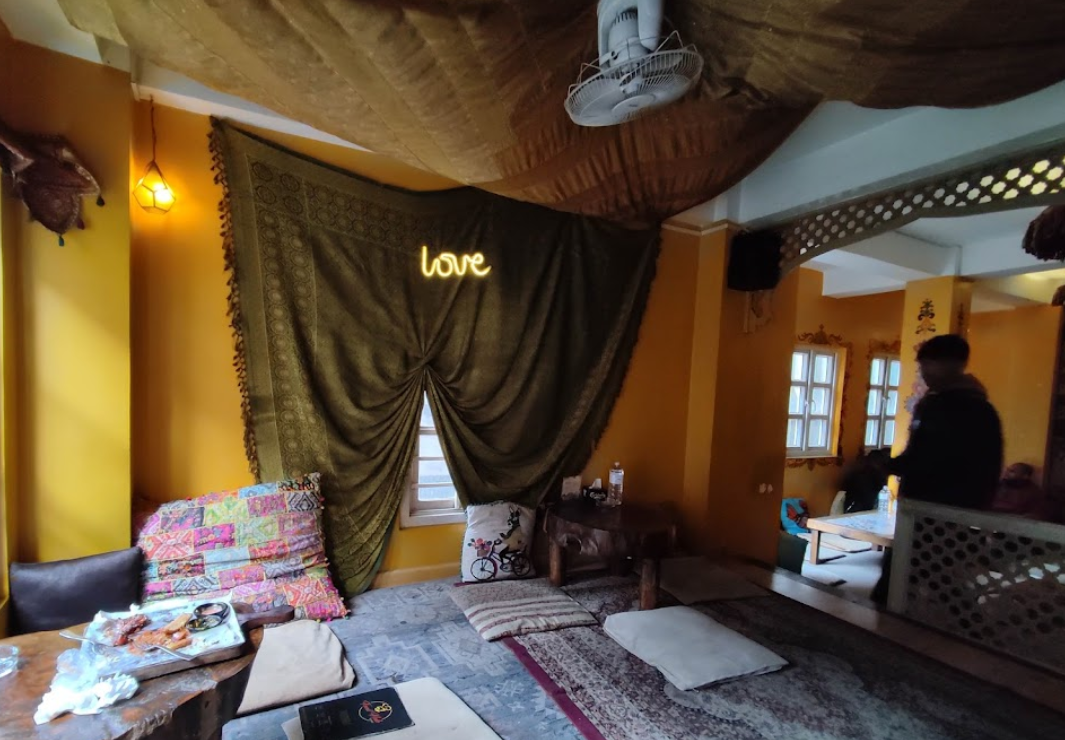 Foodhub by H2O Cafe N Pub - Basantapur image 2