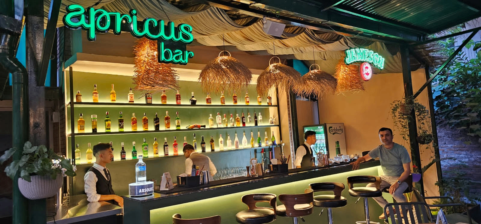 Apricus cafe photo 1