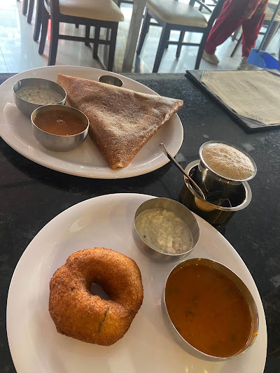 MTR Kathmandu - Vegetarian Restaurant image 3