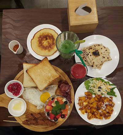 Spot Cafe & Restro image 5