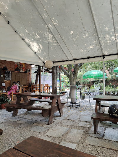 The Yard Restro image 2